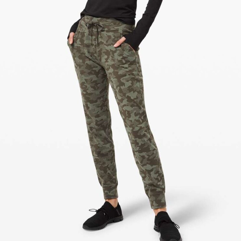 Lululemon Ready to Rulu Jogger 29" Heritage Camo Dark Olive Green Twill - Size 6